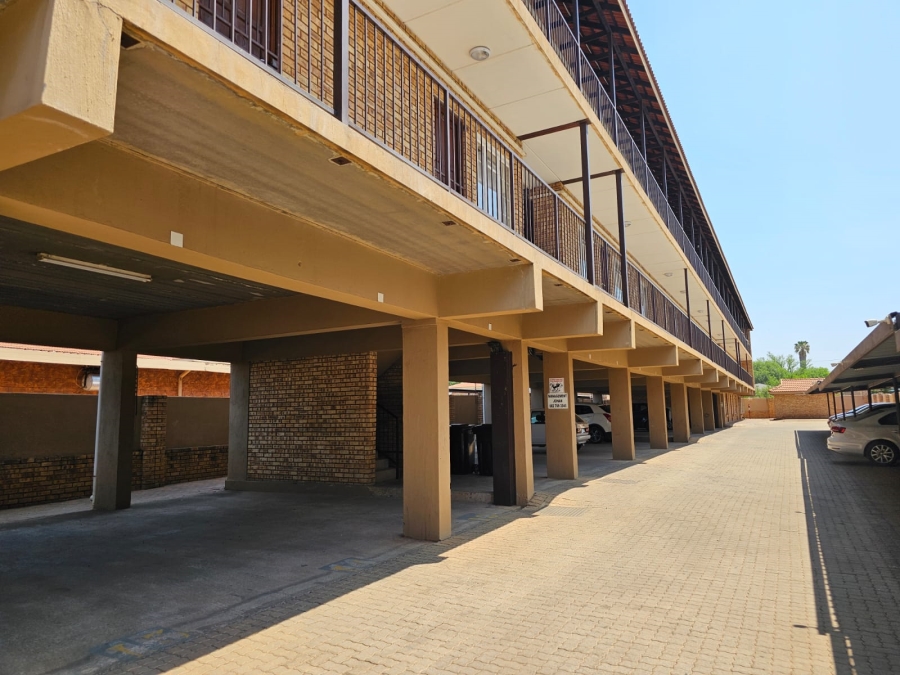 1 Bedroom Property for Sale in Die Bult North West